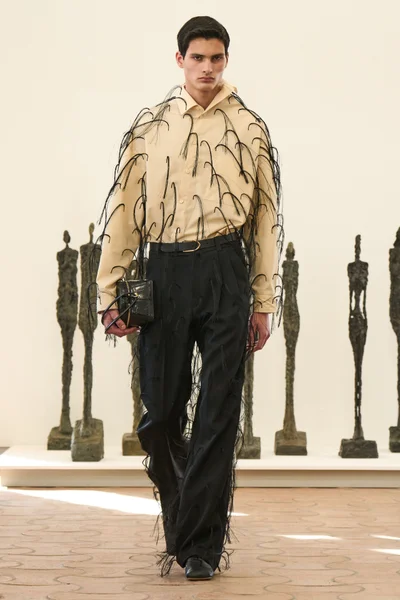 Look 39